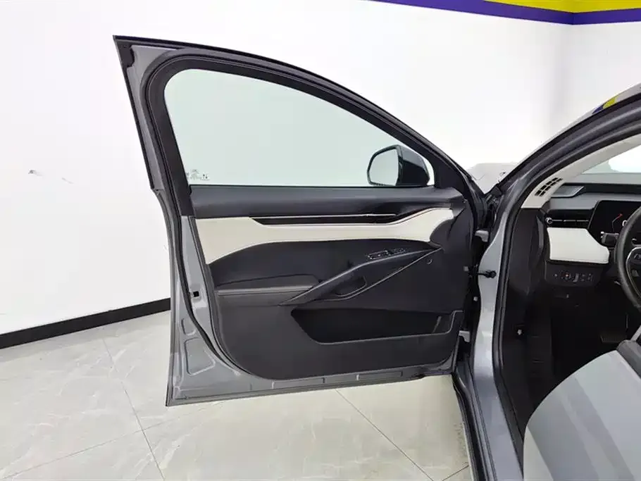 Ford Mondeo 2022 из CN, фото 6