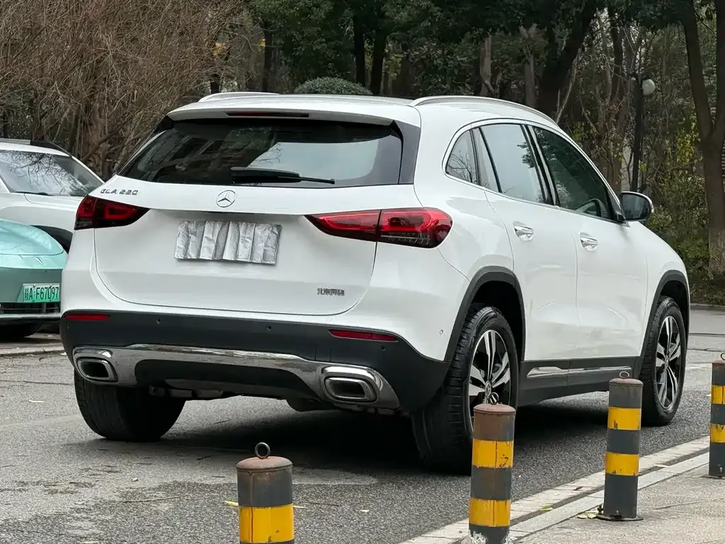 Mercedes-Benz GLA 2023 из CN, фото 3