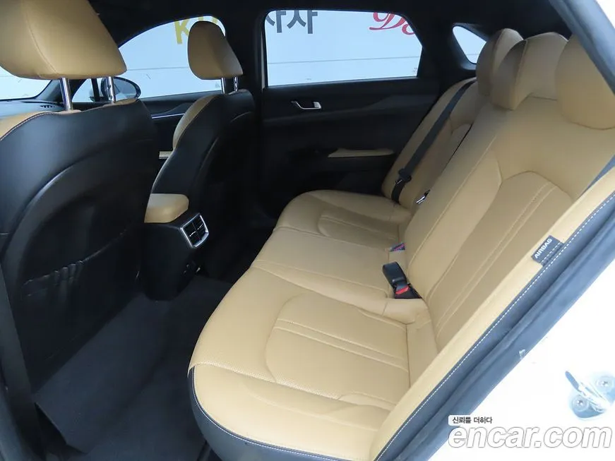 Kia K5 2023 из KR, фото 9