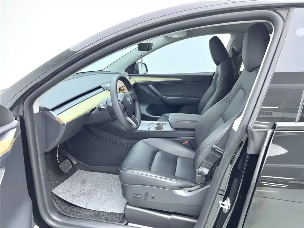 Tesla Model Y 2022 из CN, фото 5