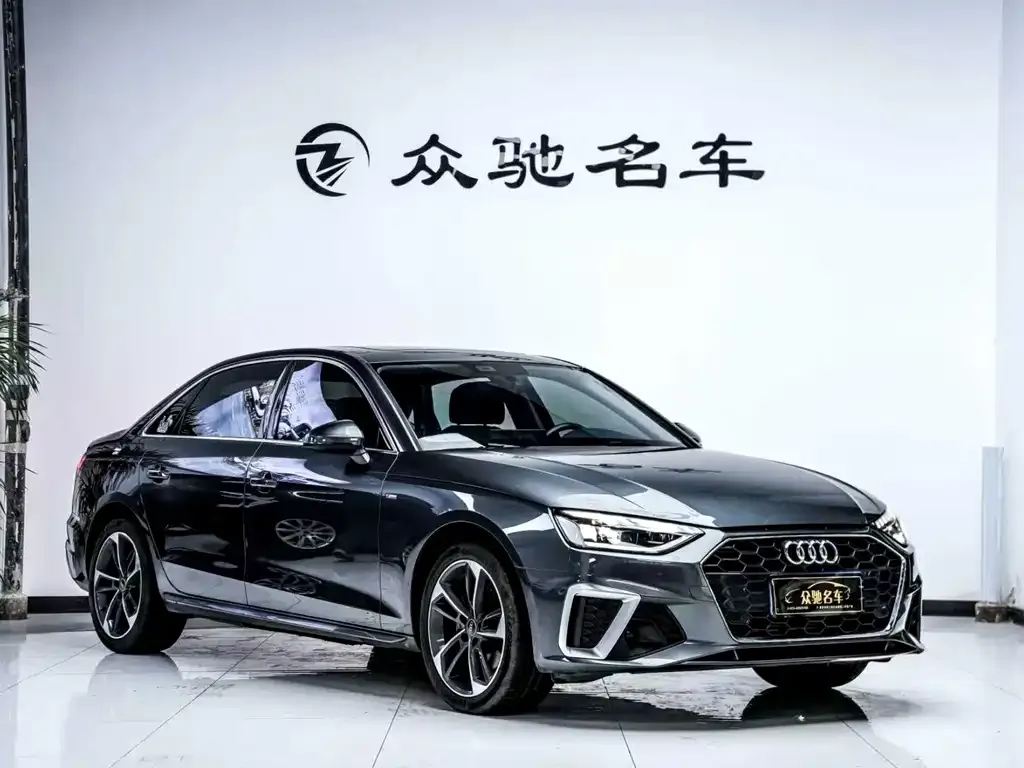 Audi A4L 2022 из CN, фото 3