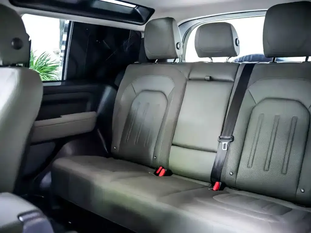 Land Rover Defender 2021 из CN, фото 7