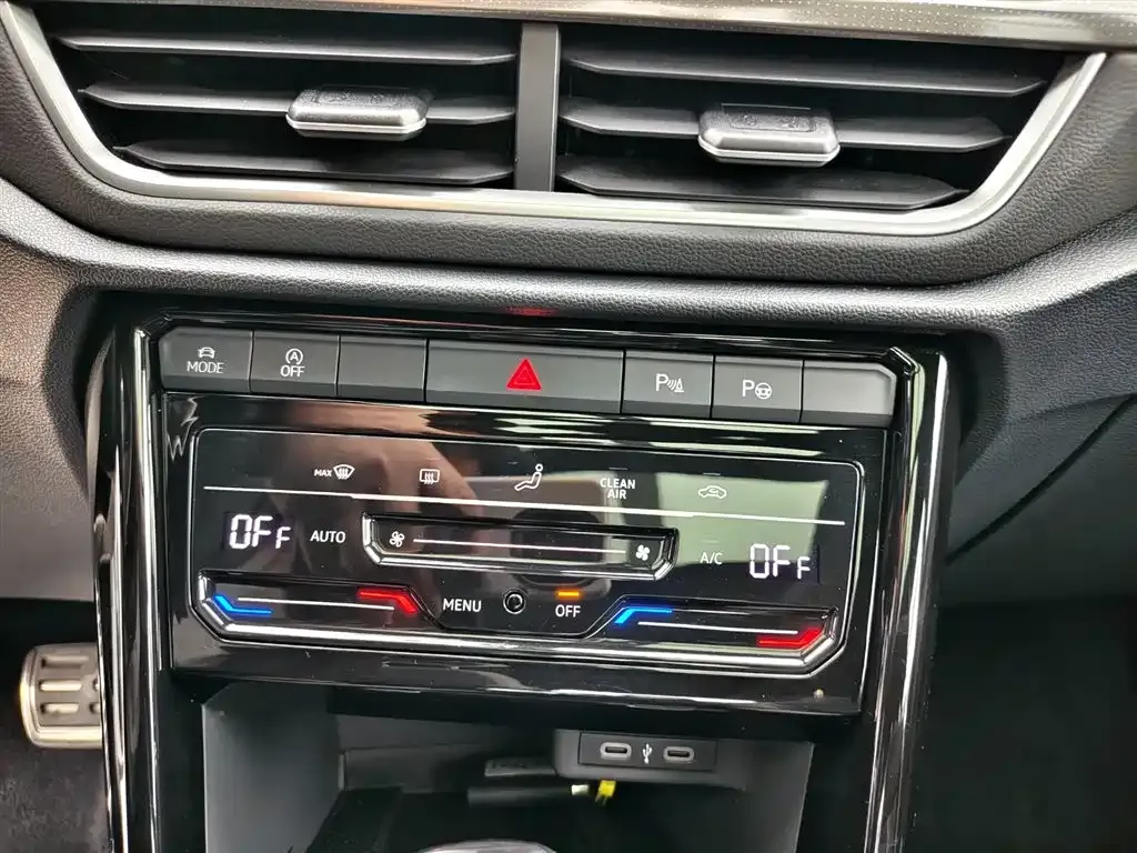 Volkswagen T-Roc 2024 из CN, фото 9