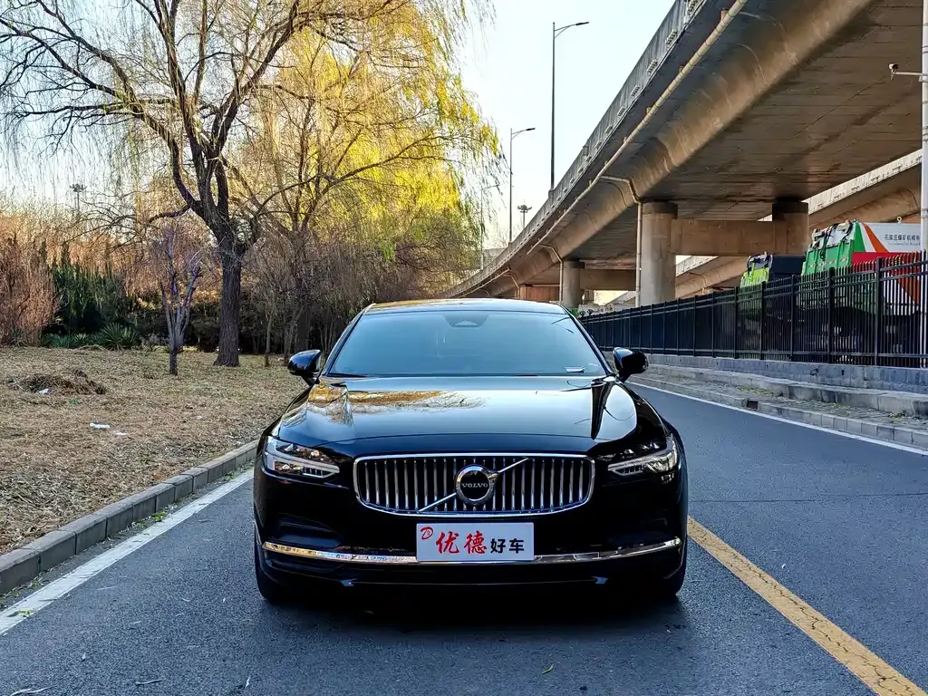 Volvo S90 2023 из CN, фото 7
