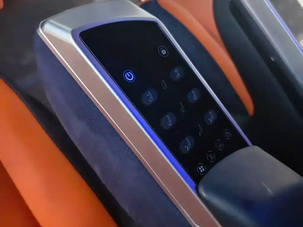 Mercedes-Benz Vito 2025 из CN, фото 2