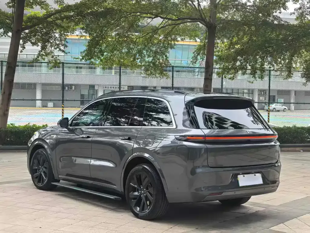 Li Auto L8 2023 из CN, фото 5