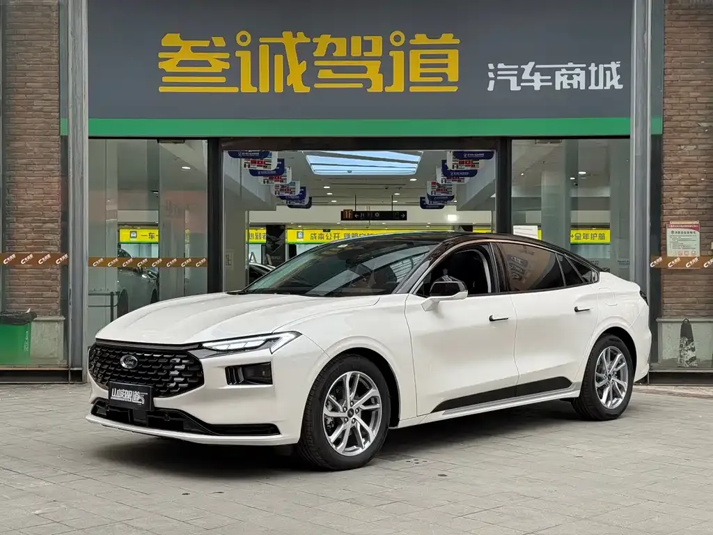 Ford Mondeo 2023 из CN, фото 1