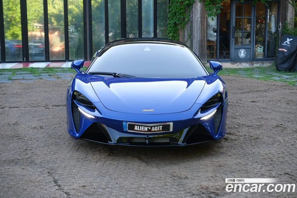 Mclaren Artura 2024 из KR, фото 3