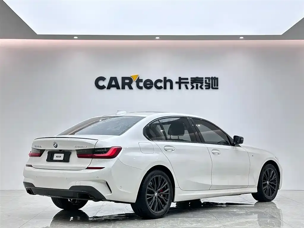 BMW 3 Series 2022 из CN, фото 9
