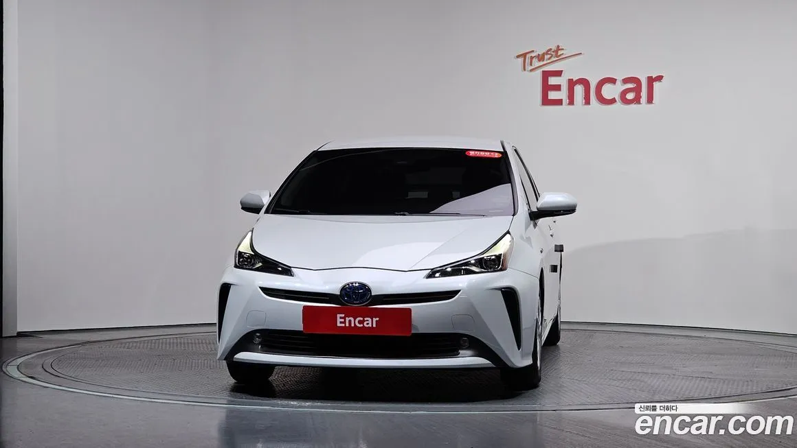 Toyota Prius 2021 из KR, фото 6