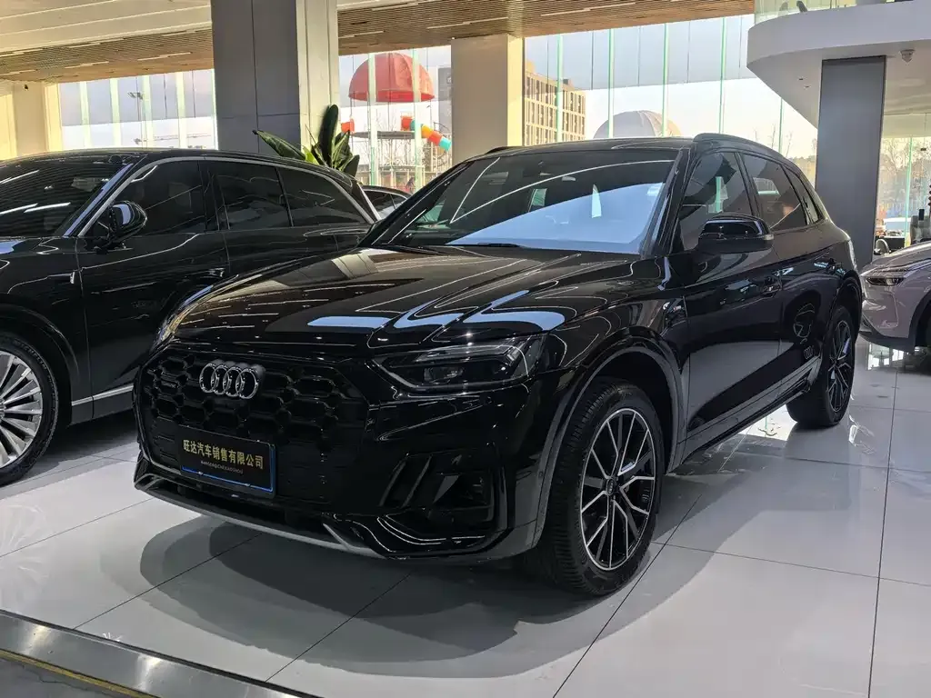 Audi Q5L 2025 из CN, фото 1