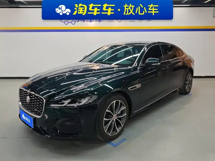 Jaguar XFL — фото 1