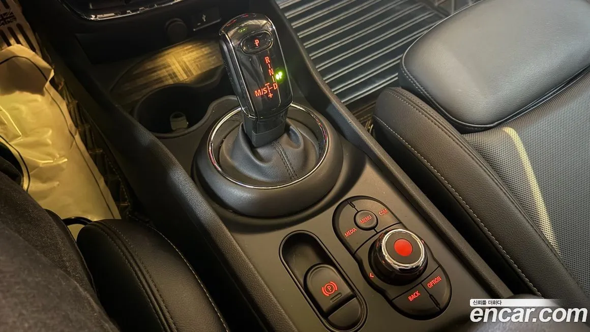 Mini Clubman 2021 из KR, фото 9