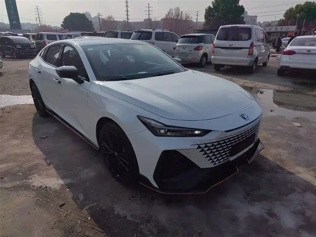 Changan UNI-V 2026 из CN, фото 4