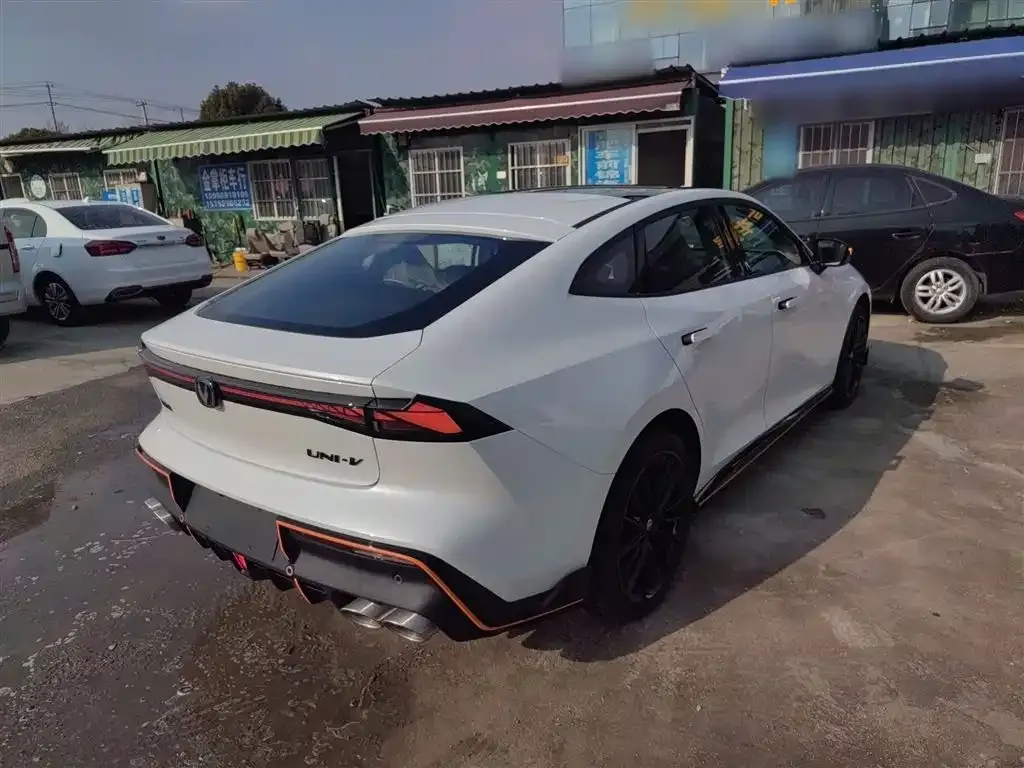 Changan UNI-V 2026 из CN, фото 7