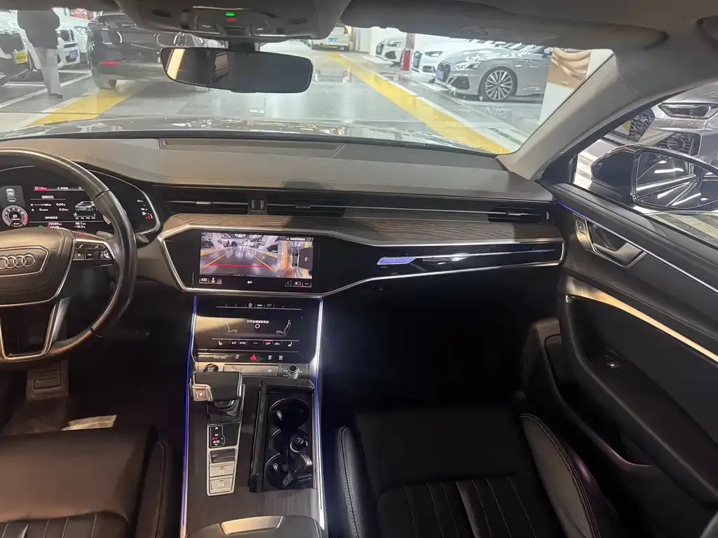 Audi A6L 2023 из CN, фото 4