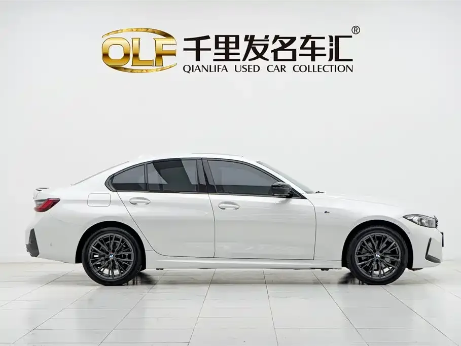 BMW 3 Series 2024 из CN, фото 8