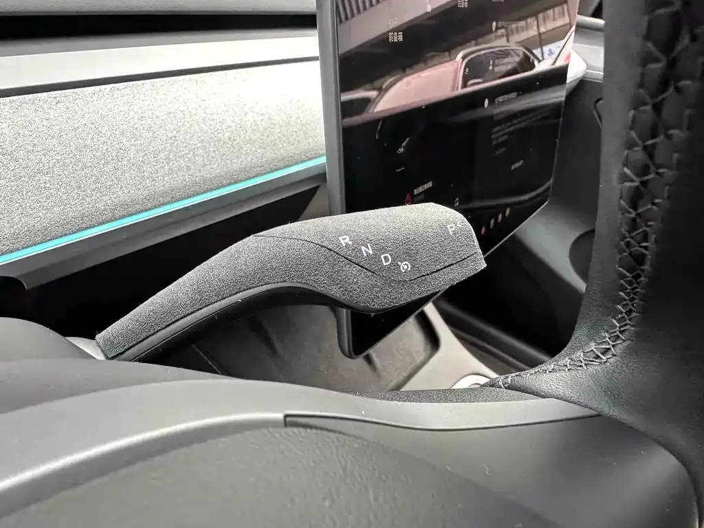 Tesla Model Y 2023 из CN, фото 10