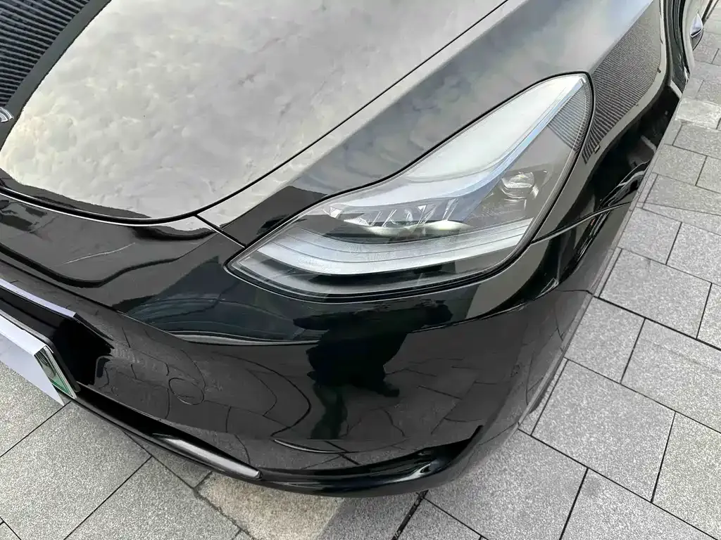 Tesla Model Y 2023 из CN, фото 3