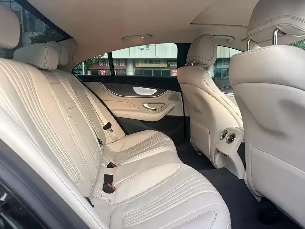 Mercedes-Benz CLS — фото 3