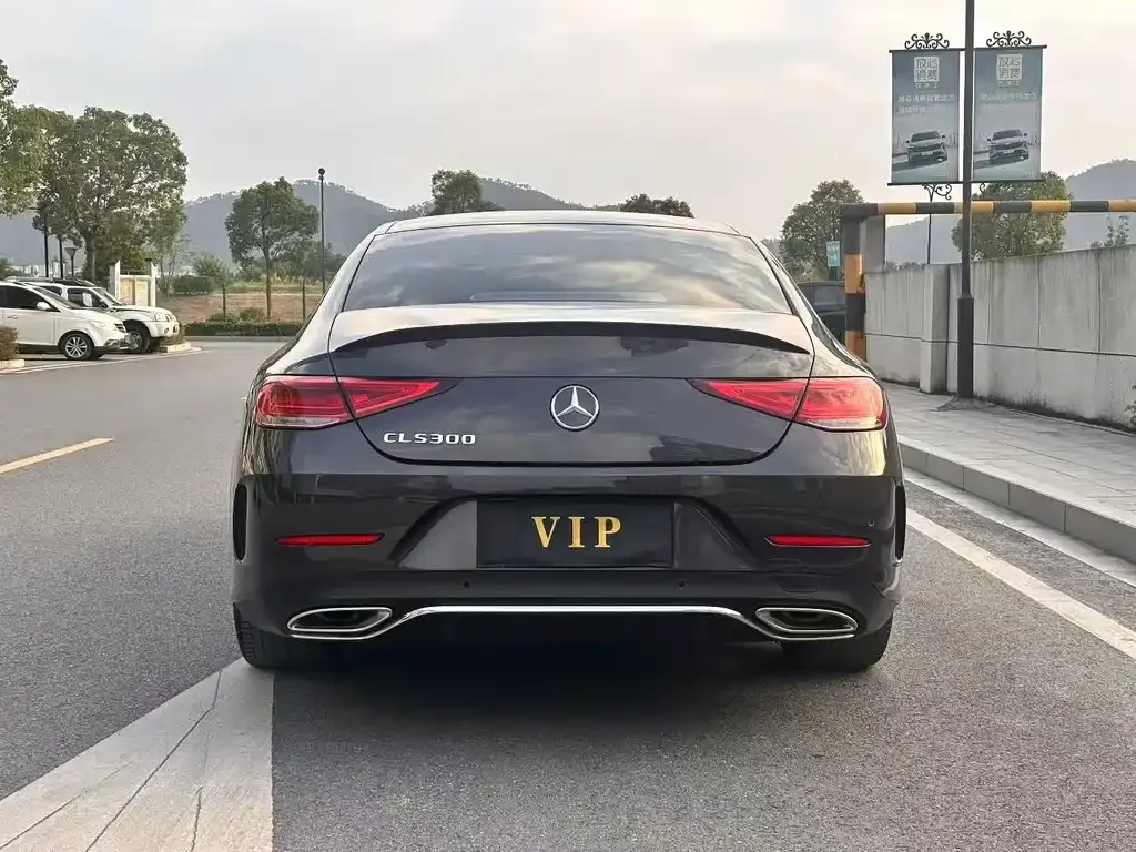 Mercedes-Benz CLS — фото 4