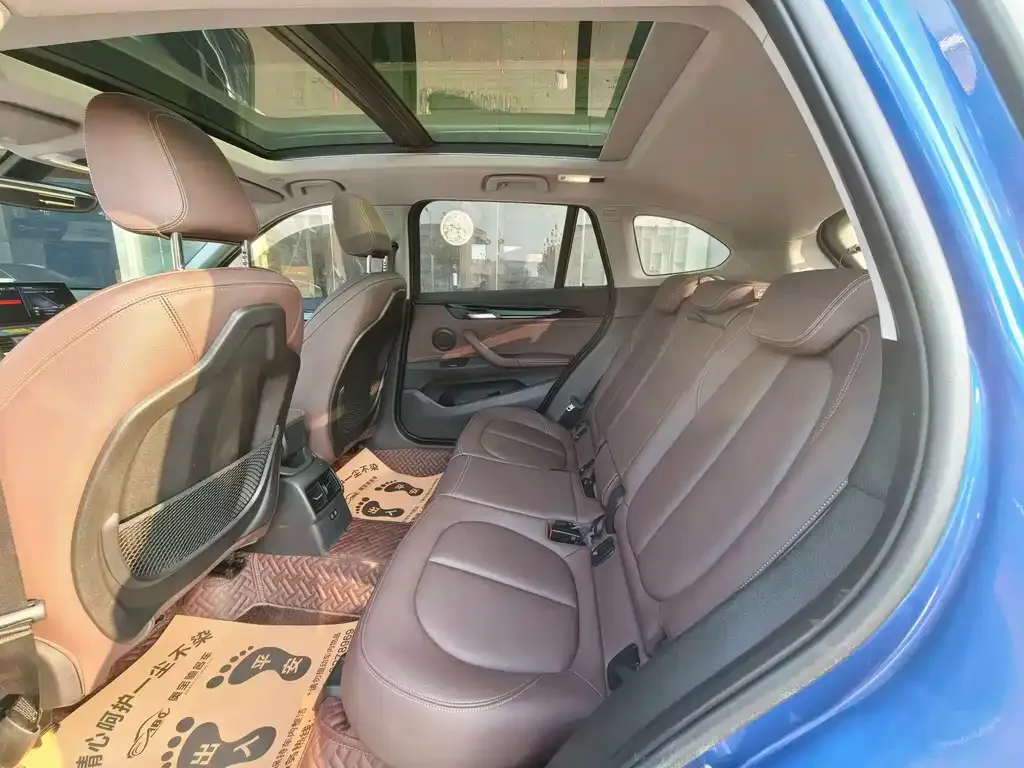 BMW X1 2021 из CN, фото 9