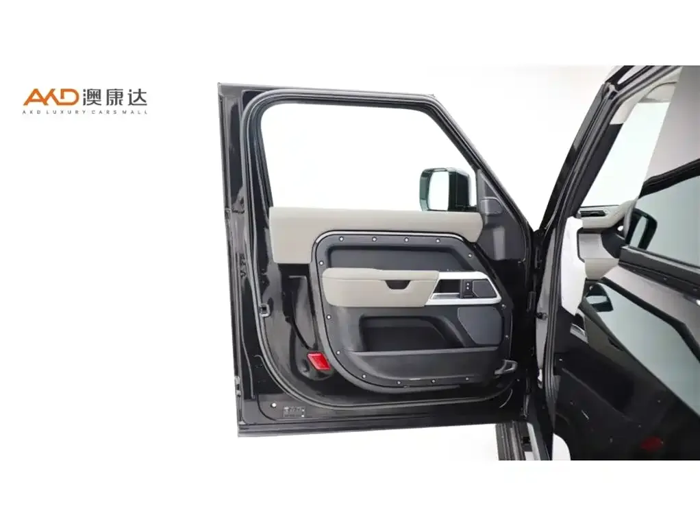 Land Rover Defender 2023 из CN, фото 5