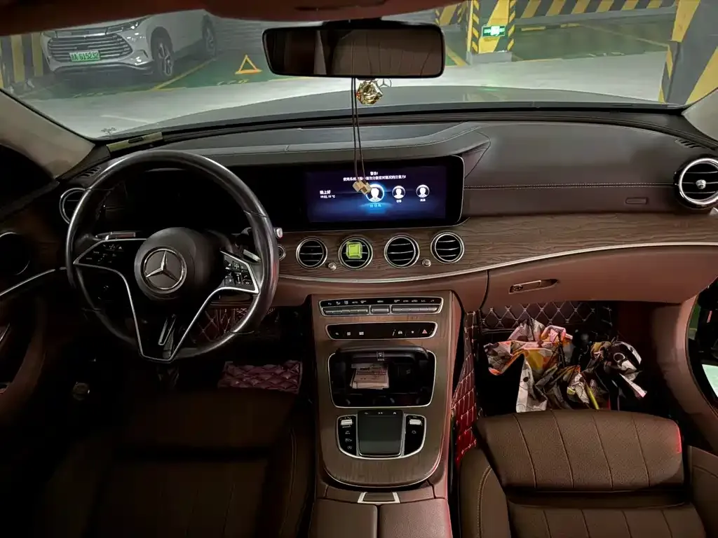 Mercedes-Benz E-Class 2023 из CN, фото 4