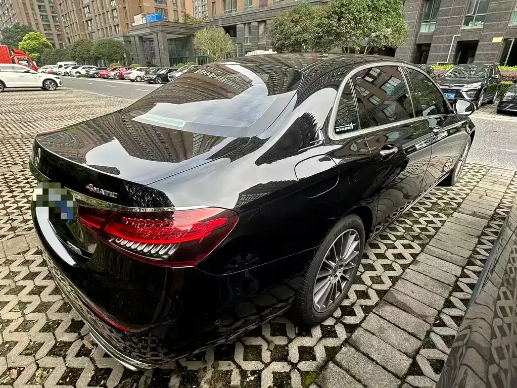 Mercedes-Benz E-Class 2023 из CN, фото 6