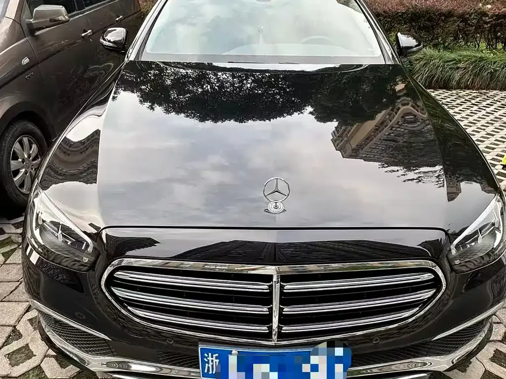 Mercedes-Benz E-Class 2023 из CN, фото 8