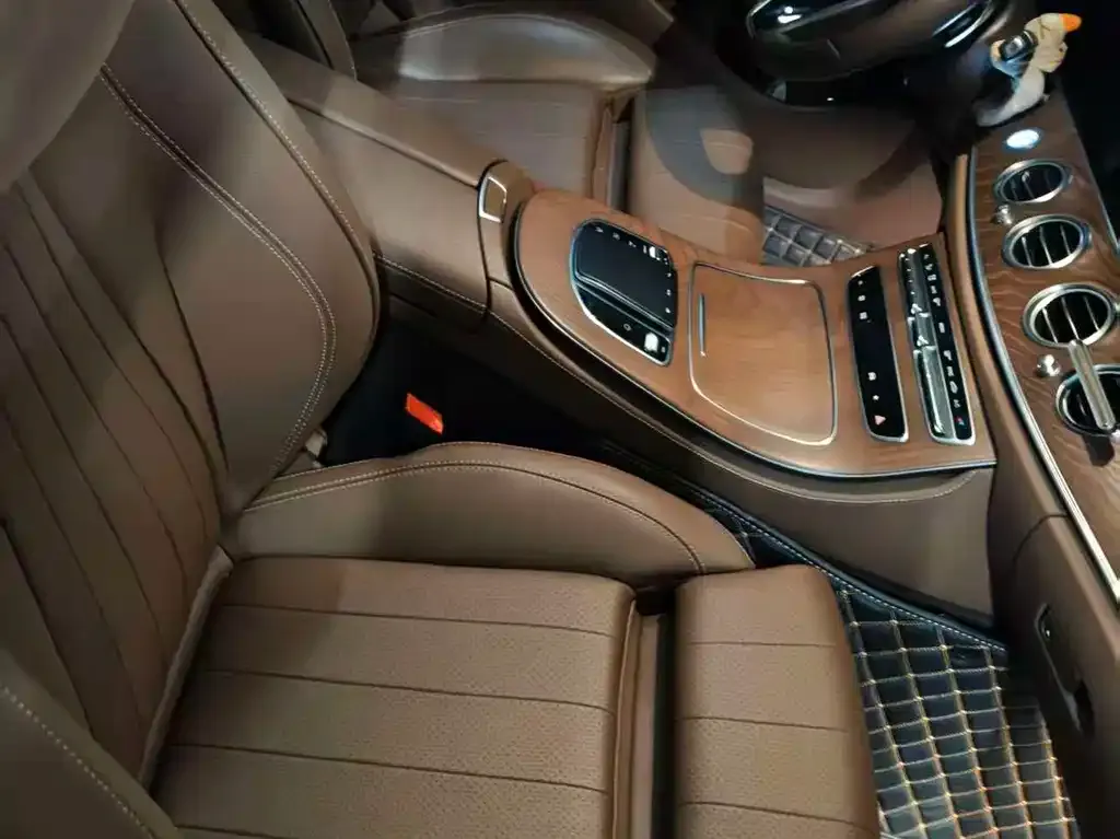 Mercedes-Benz E-Class 2023 из CN, фото 3