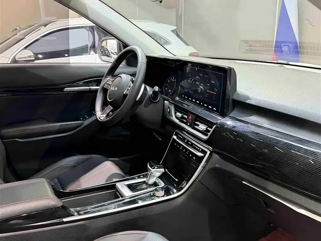 Kia KX3 — фото 9