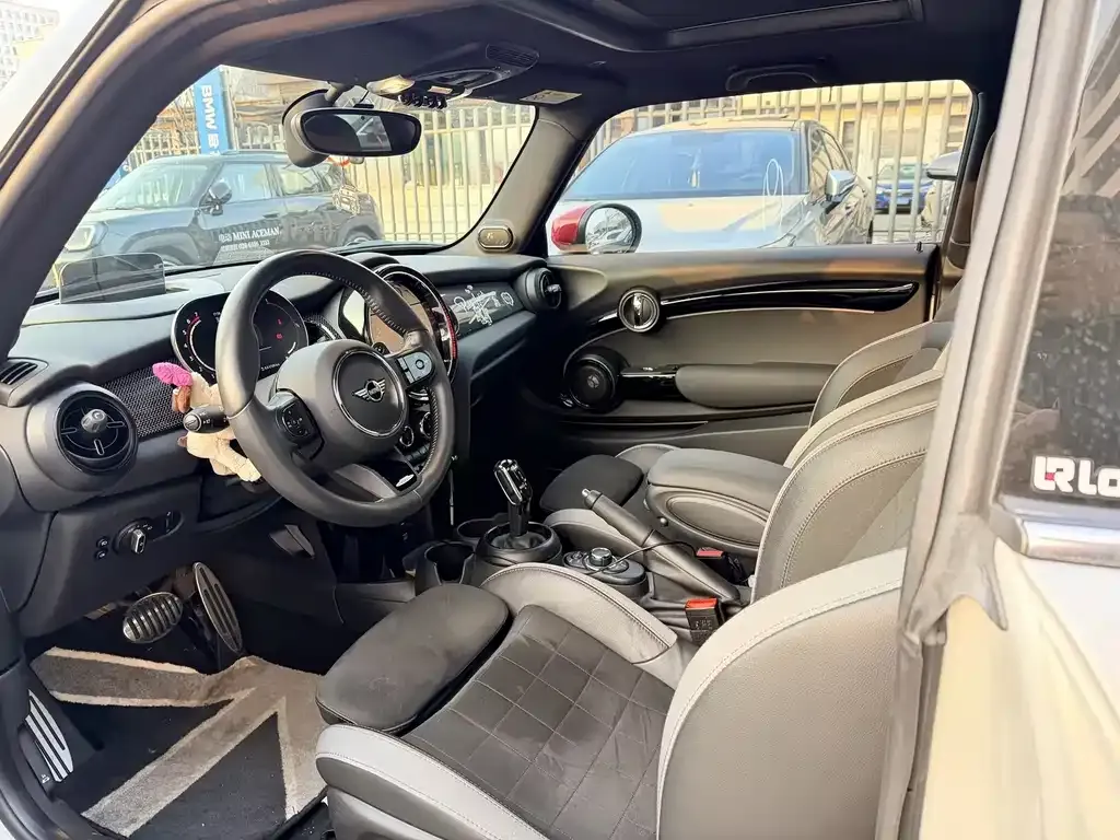 MINI JCW (John Cooper Works) 2022 из CN, фото 5