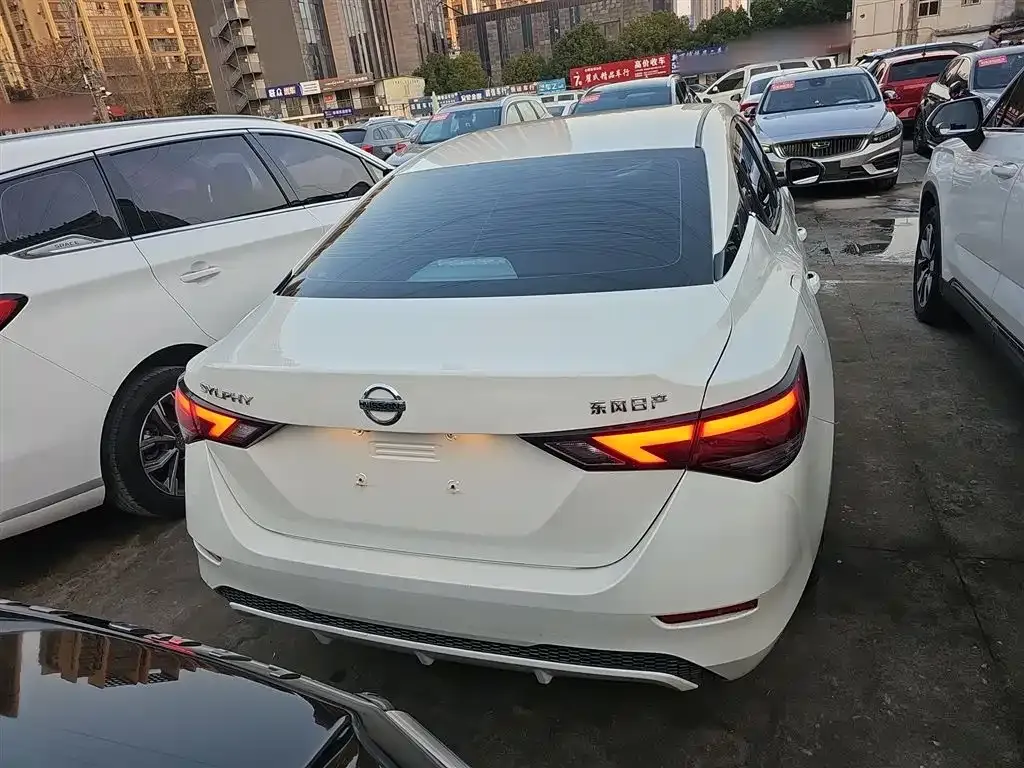 Nissan Sylphy 2022 из CN, фото 6