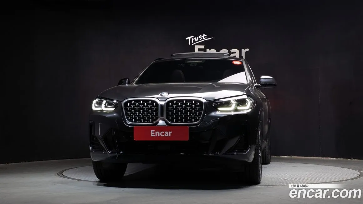 BMW X4 2023 из KR, фото 2