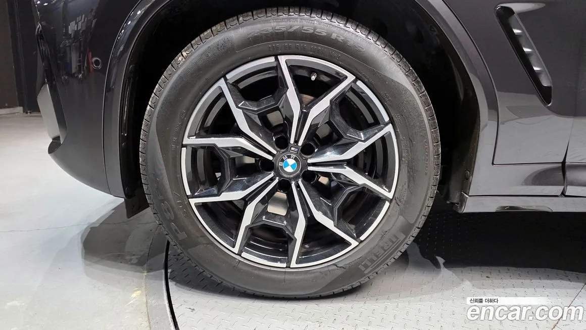 BMW X4 2023 из KR, фото 7