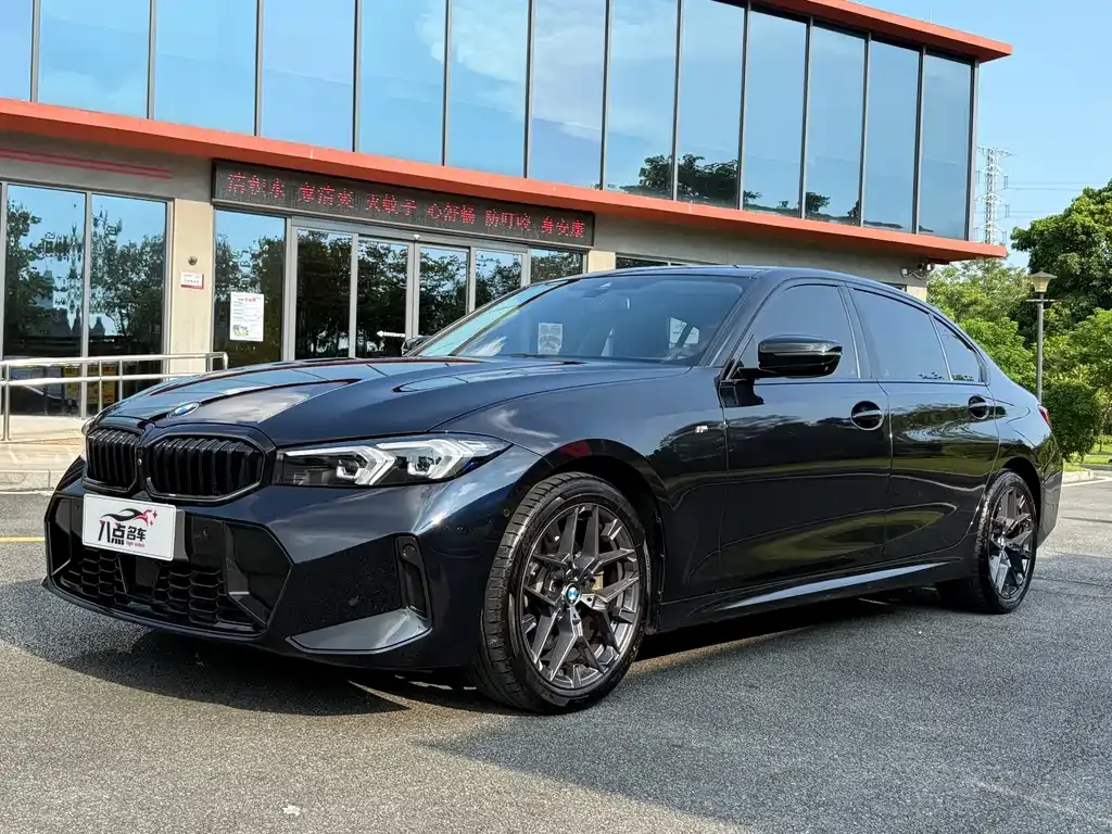 BMW 3 Series 2025 из CN, фото 1
