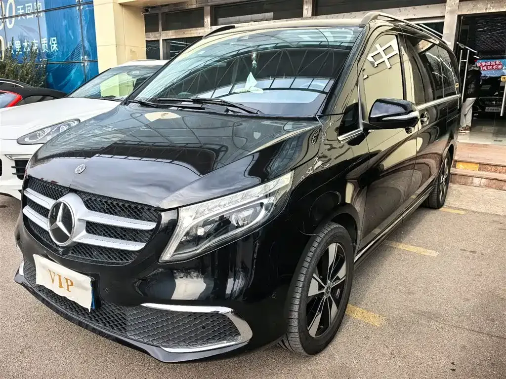Mercedes-Benz V-Class 2022 из CN, фото 1