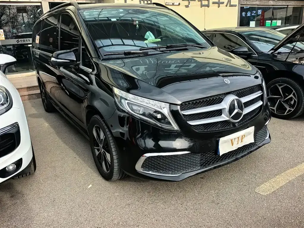 Mercedes-Benz V-Class 2022 из CN, фото 10
