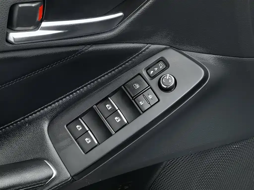 Toyota Avalon 2021 из CN, фото 9