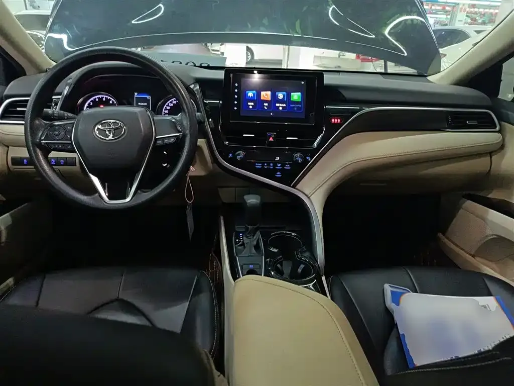 Toyota Camry 2021 из CN, фото 10
