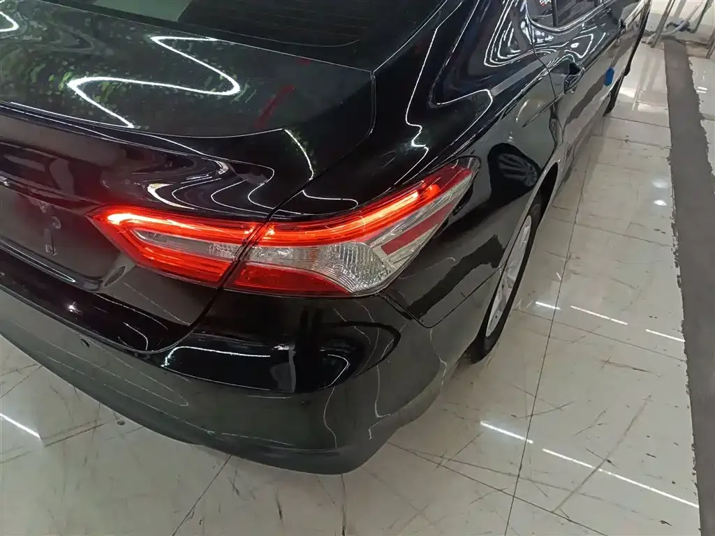 Toyota Camry 2021 из CN, фото 8