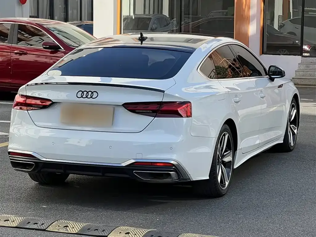 Audi A5 (Import) 2022 из CN, фото 3