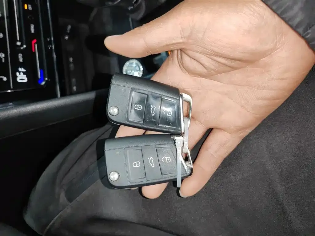 Volkswagen Tharu 2021 из CN, фото 3