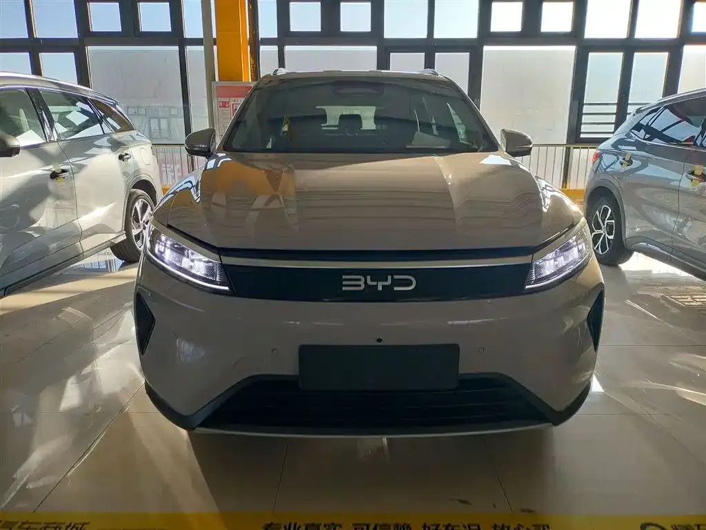 BYD Seal 05 DM-i — фото 3