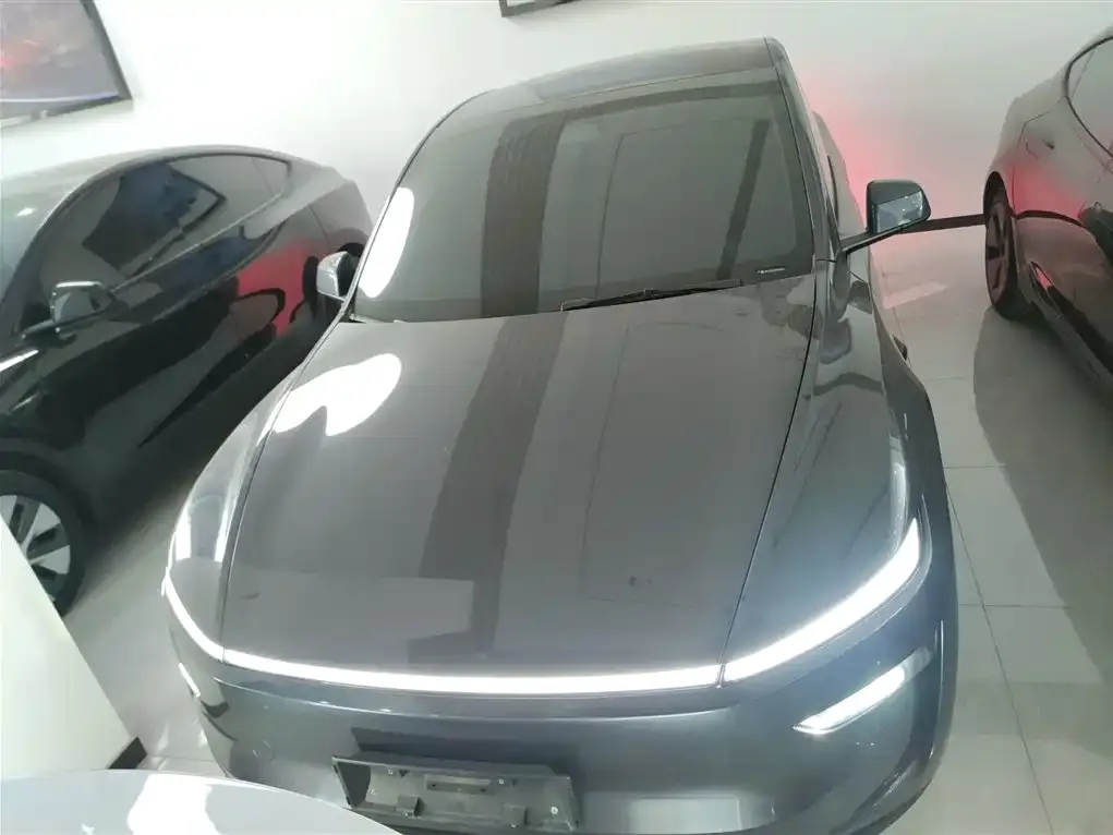 Tesla Model Y 2025 из CN, фото 9