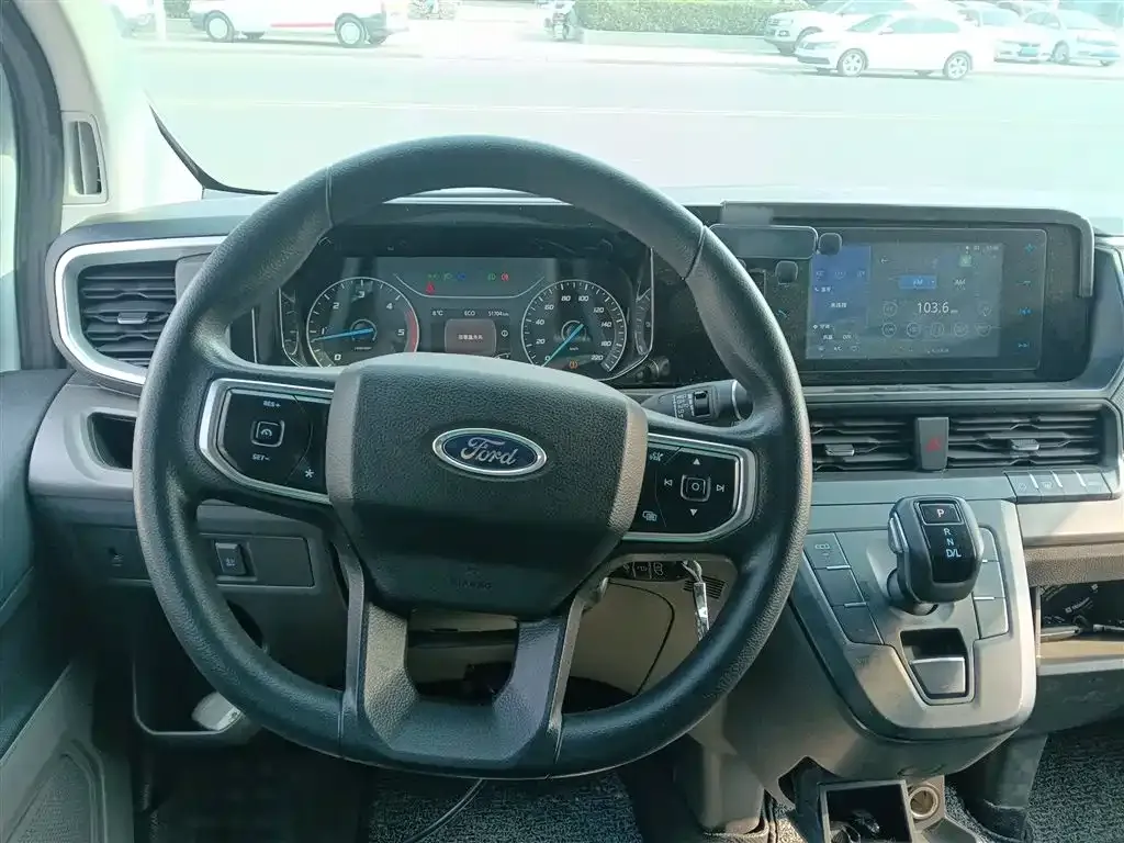 Ford Transit 2024 из CN, фото 7