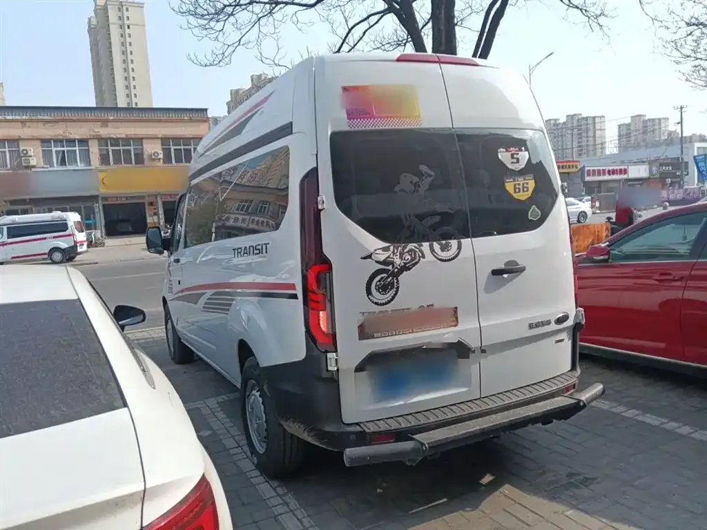 Ford Transit 2024 из CN, фото 10