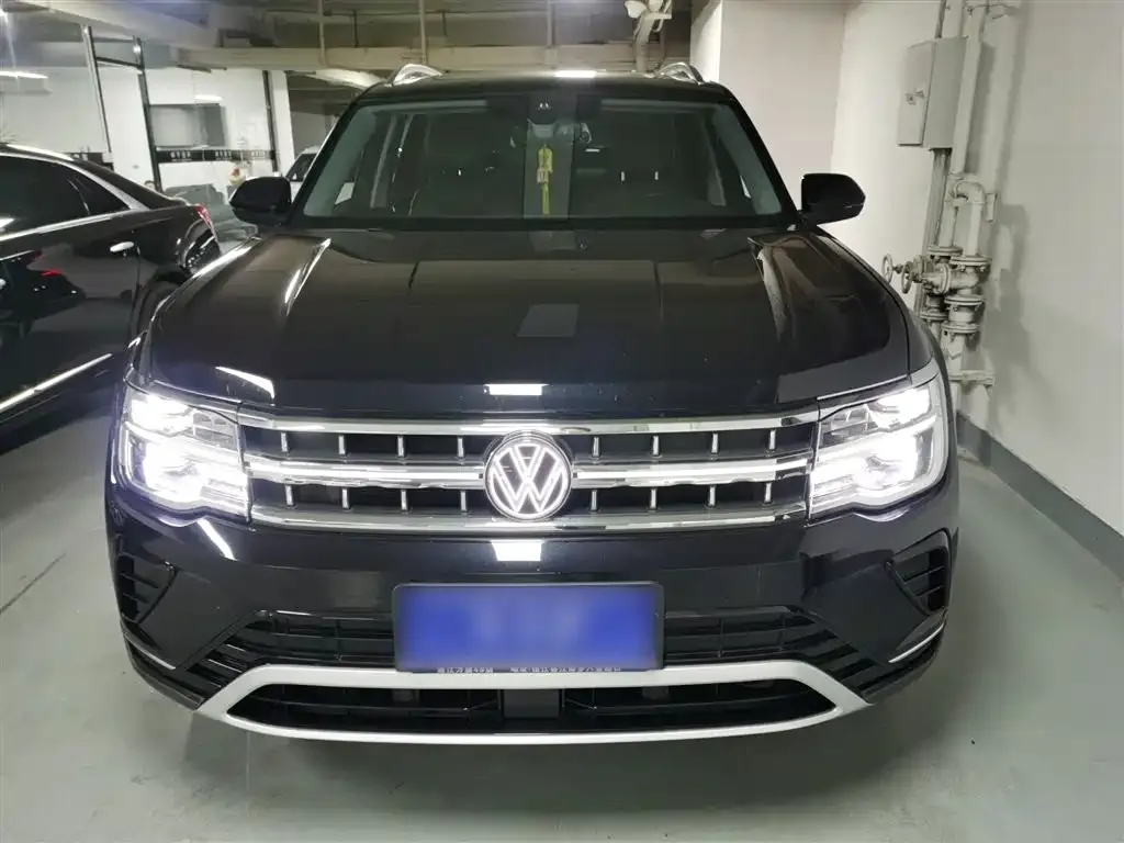 Volkswagen Teramont 2023 из CN, фото 2