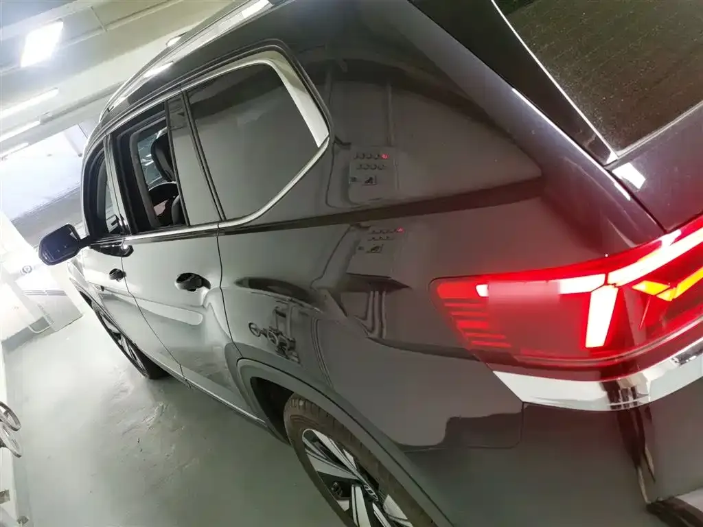 Volkswagen Teramont 2023 из CN, фото 8
